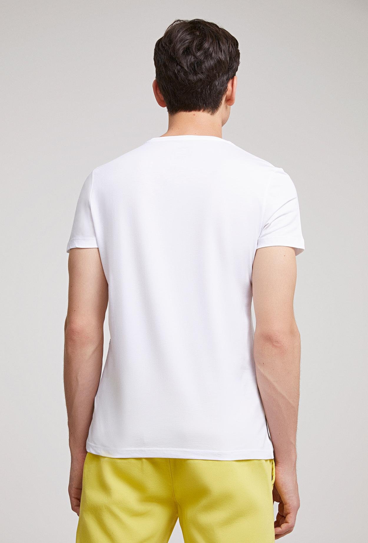 Twn Slim Fit Beyaz Nakışlı T-Shirt