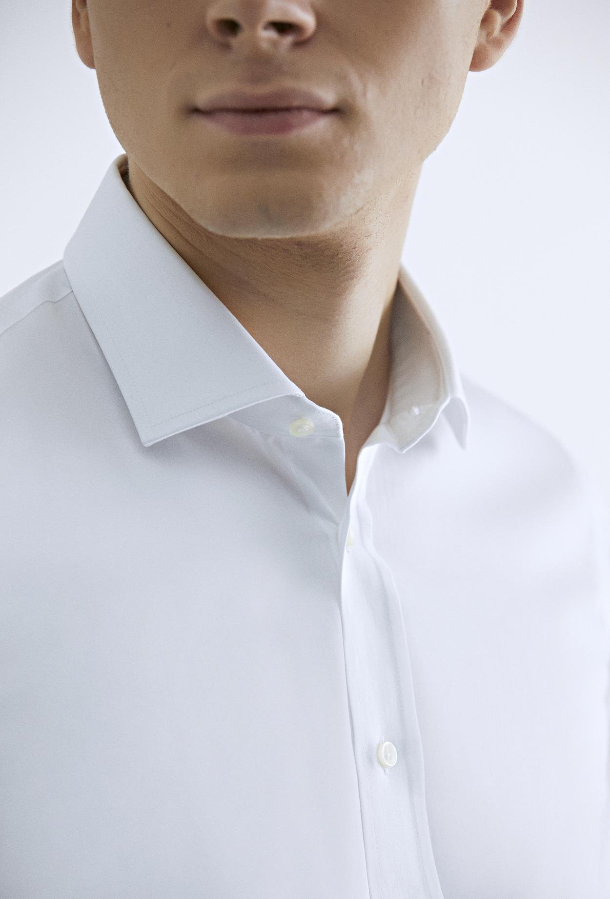 Ds Damat Slim Fit Beyaz Düz Nano Care Gömlek