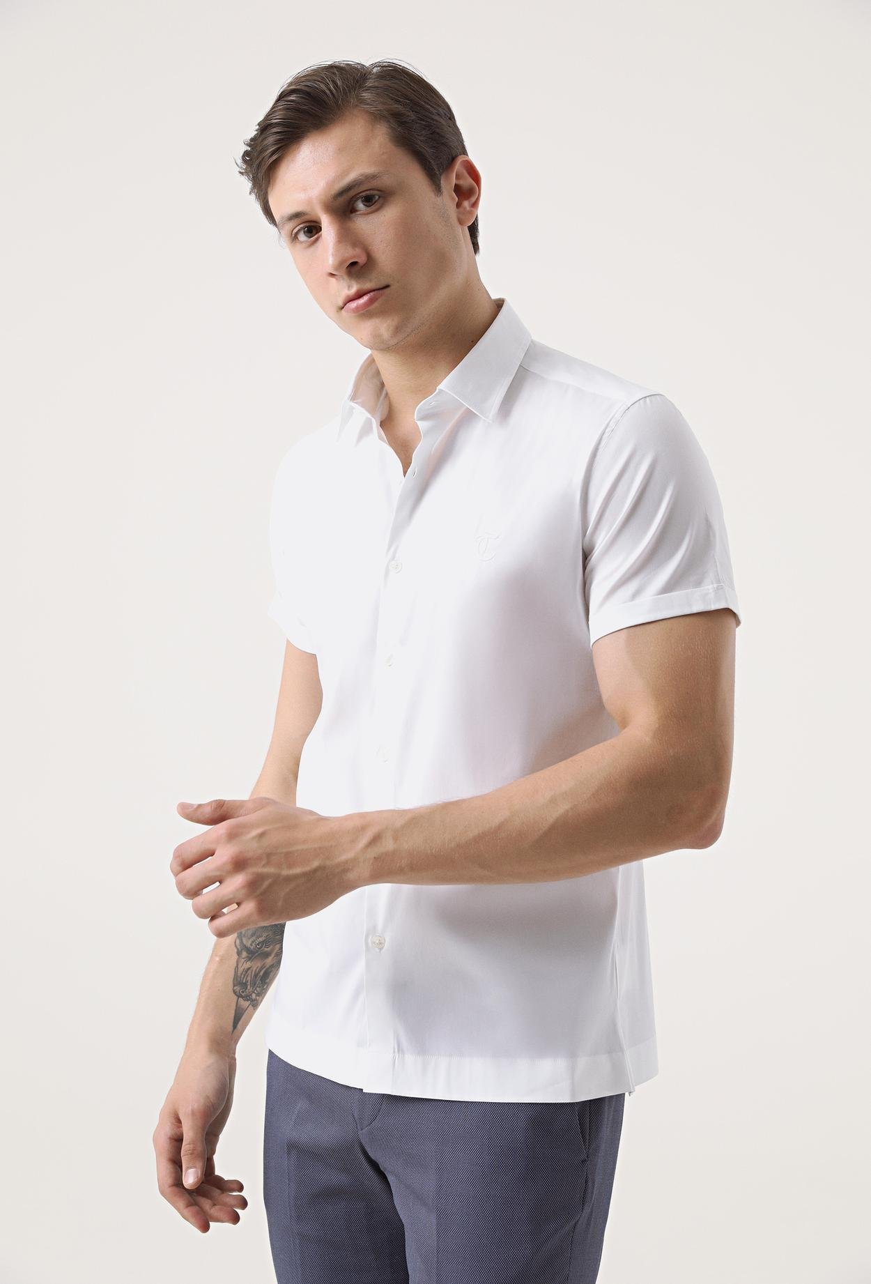 Twn Slim Fit Beyaz Düz Kısa Kol Stretch Gömlek