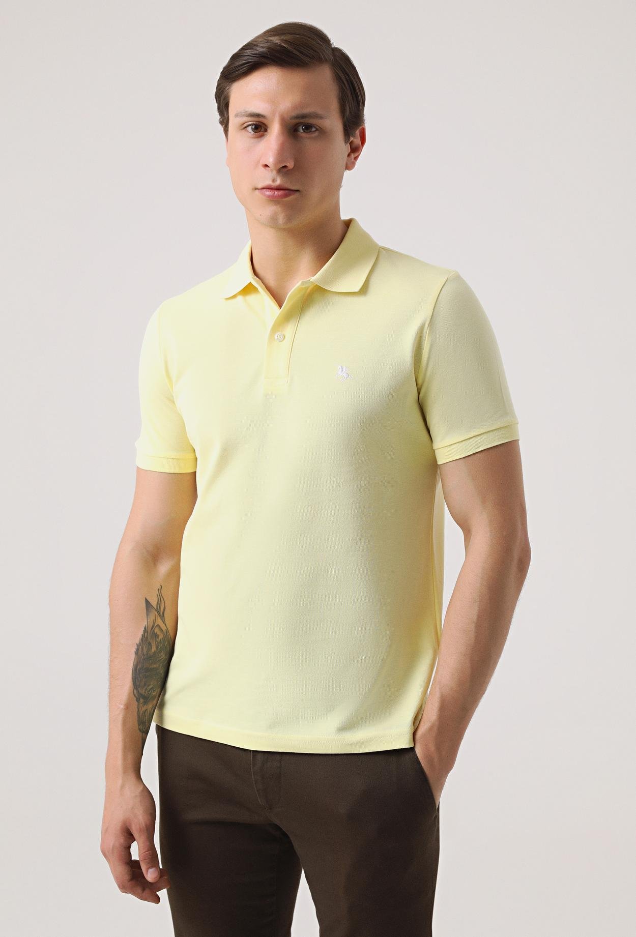 Ds Damat Regular Fit Sarı Pike Dokulu T-shirt