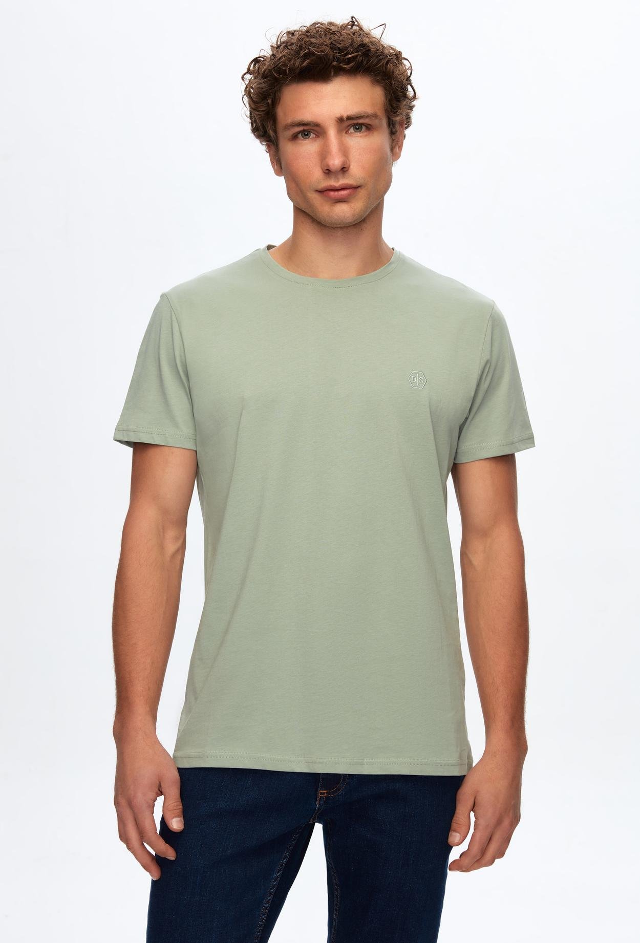 Ds Damat Regular Fit Çağla Düz Örgü Nakışlı %100 Pamuk T-Shirt