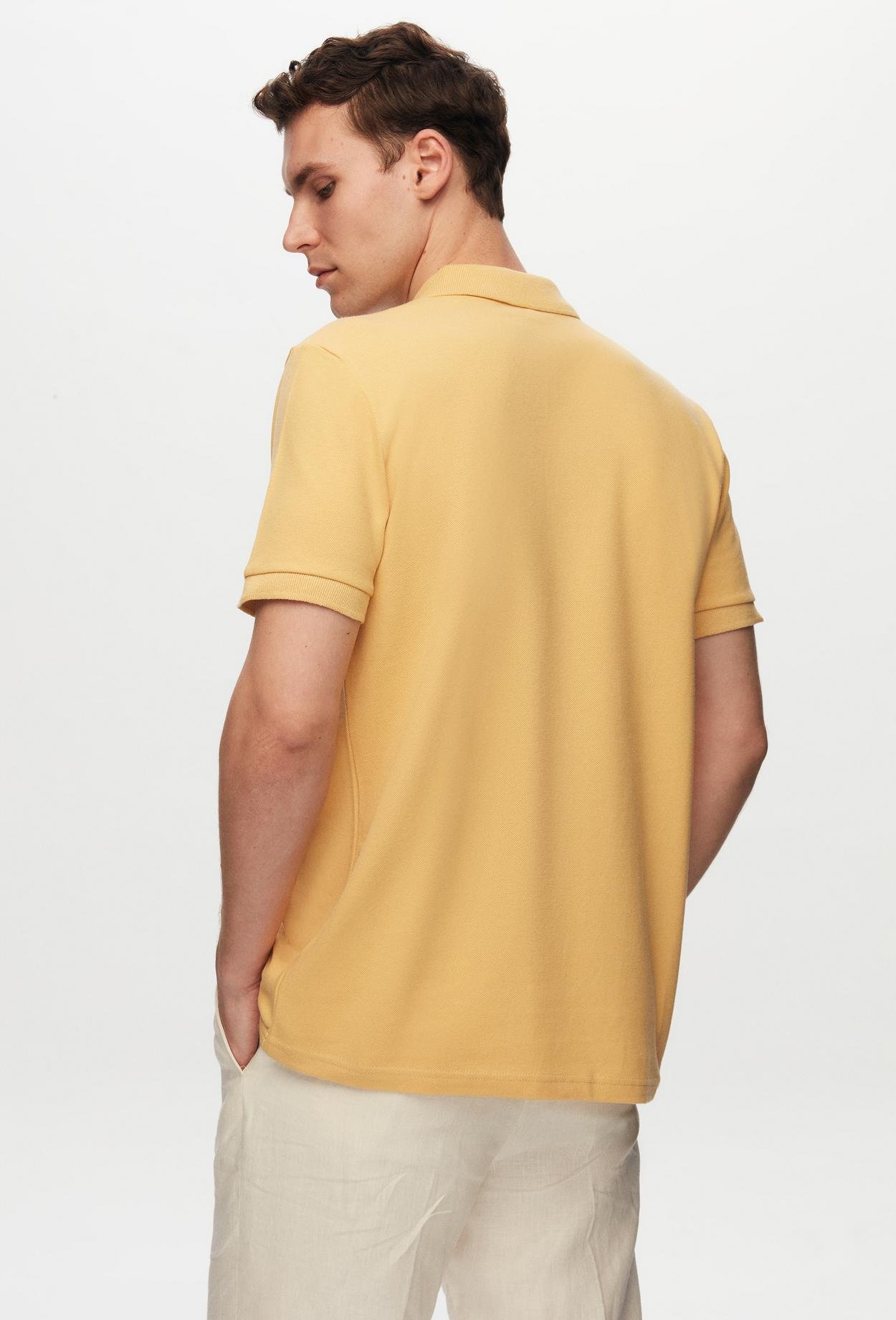 Ds Damat Regular Fit Açık Sarı Pike Dokulu %100 Pamuk Polo Yaka Nakışlı T-Shirt