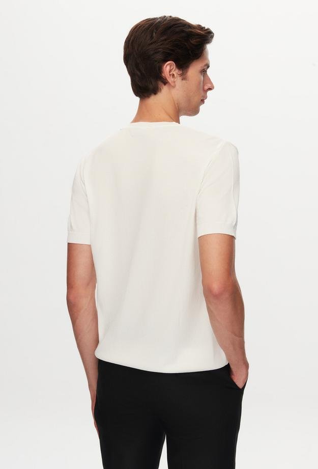 Twn Slim Fit Ekru Düz Örgü Rayon Örme T-Shirt