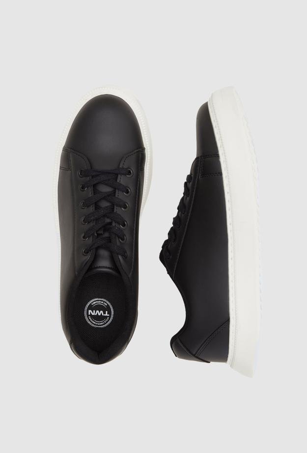 Twn Siyah Kalın Beyaz Tabanlı Sneaker Ayakkabi