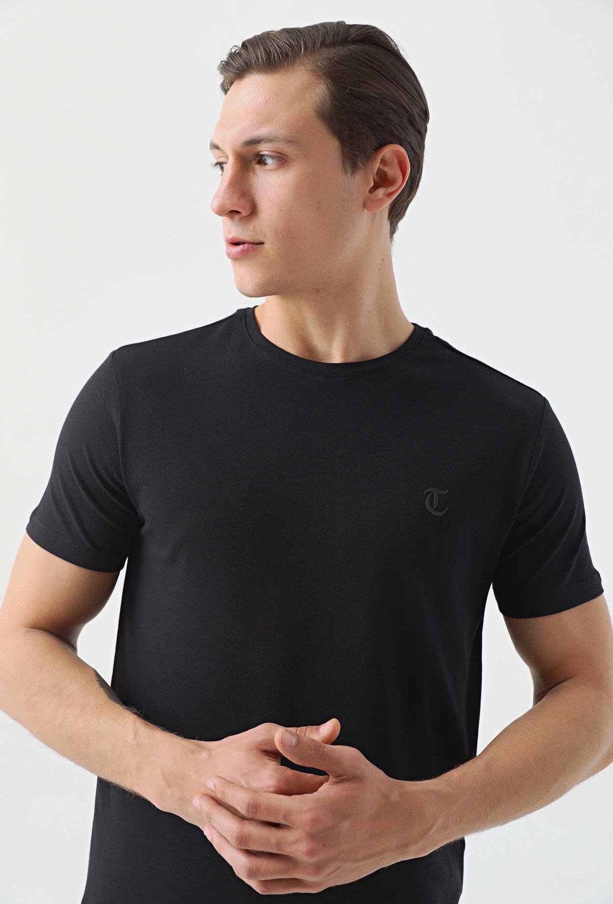 Twn Slim Fit Siyah Düz Örgü Twn Logo Baskılı Strech Pamuklu T-Shirt