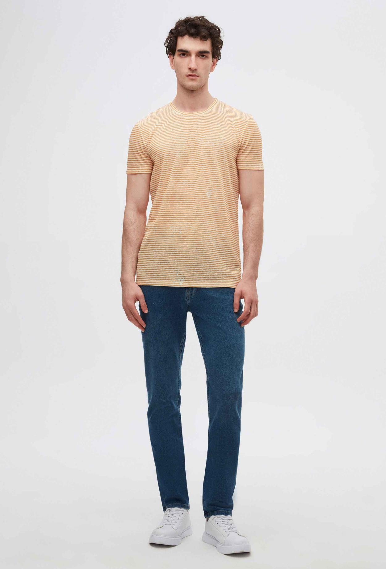 Twn Slim Fit Mango Çizgi Baskılı T-Shirt